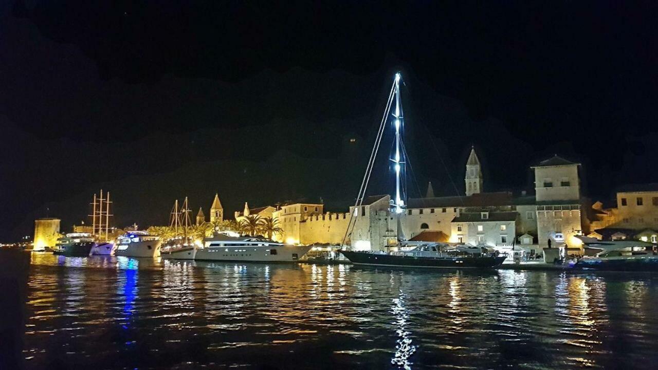 Hostel Marina Trogir Dış mekan fotoğraf